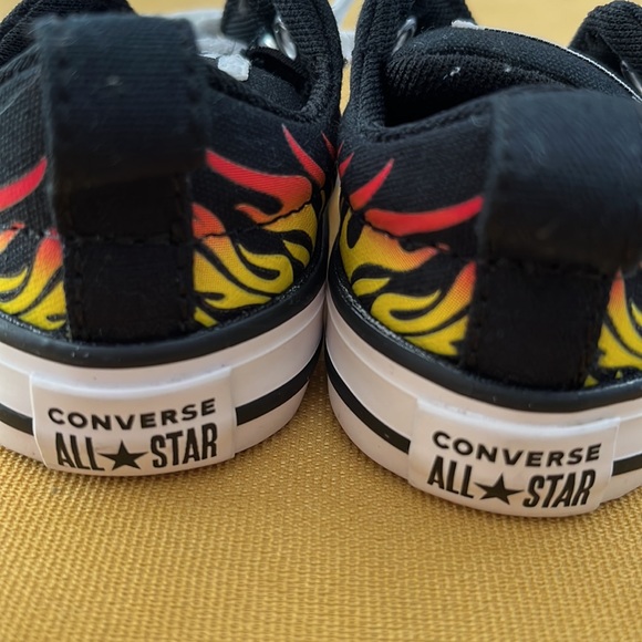 Converse All Stars flames low top baby size 3 - Picture 3 of 9